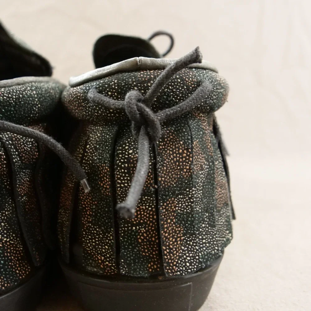 Clear Water Shoes Sneakers Mens 11 Black Camo Lace Up Mid Top One o One